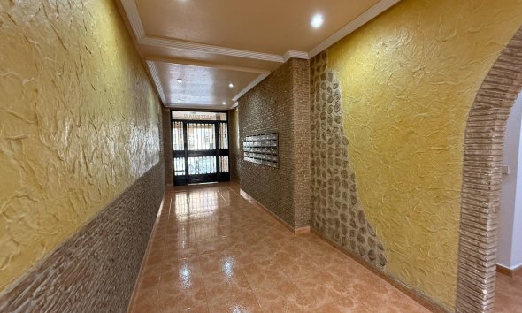 Rynek Wtórny - Apartament - Torrevieja - Centro