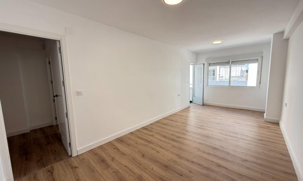 Rynek Wtórny - Apartament - Torrevieja - Centro