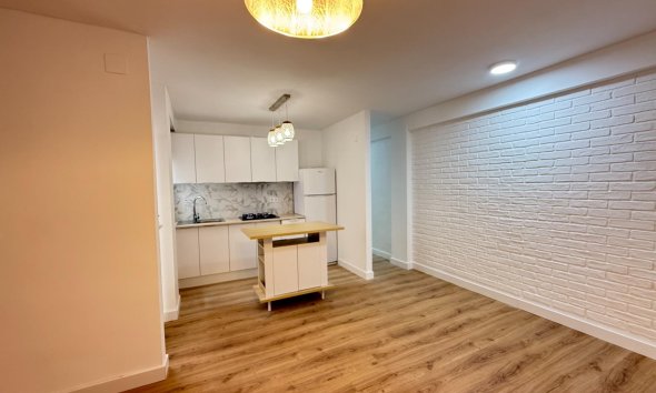 Rynek Wtórny - Apartament - Torrevieja - Centro