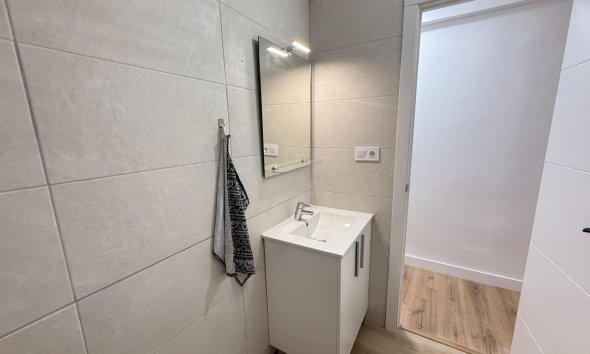 Rynek Wtórny - Apartament - Torrevieja - Centro