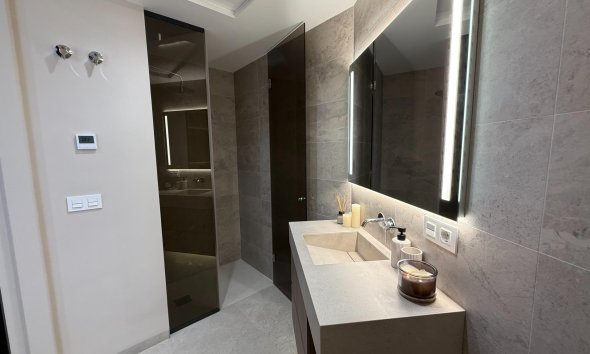Reventa - Apartamento - Torrevieja - Playa de los locos