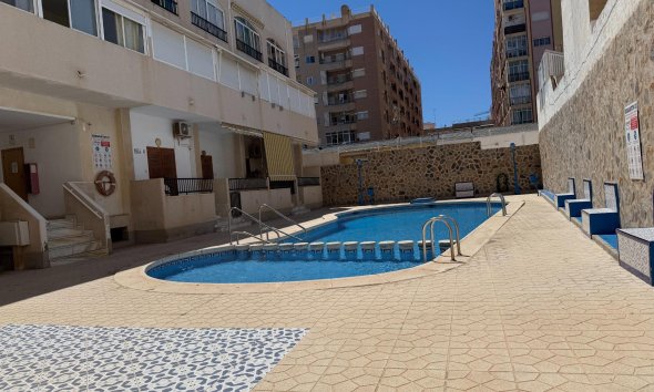 Reventa - Apartamento - Torrevieja - Playa de los locos