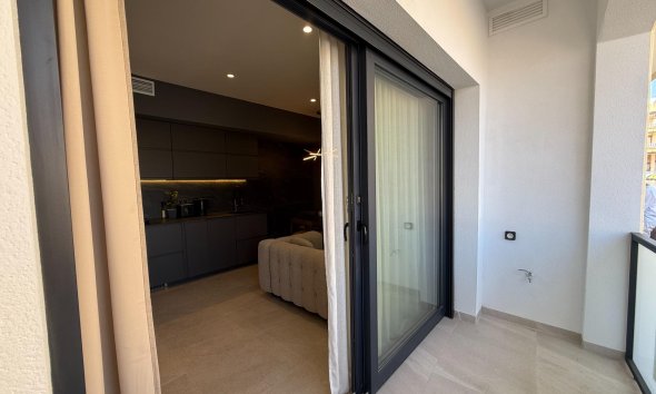 Reventa - Apartamento - Torrevieja - Playa de los locos