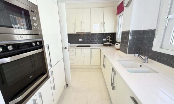 Resale - Villa - Torremendo