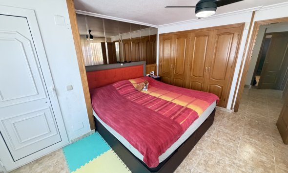 Reventa - Villa - Torrevieja - Los Balcones