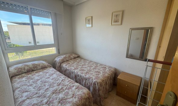 Reventa - Apartamento - Torrevieja - Playa del Acequión