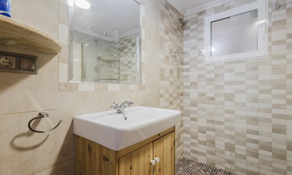 Reventa - Apartamento - Torrevieja - Playa del Acequión