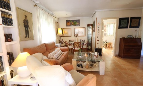 Resale - Villa - Torrevieja - Los Balcones