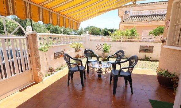 Resale - Villa - Torrevieja - Los Balcones