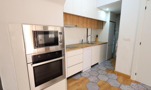 Resale - Duplex / Two-storey apartment - Orihuela Costa - La Zenia