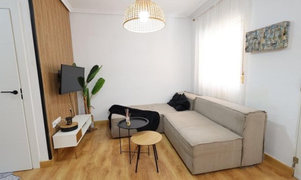 Resale - Duplex / Two-storey apartment - Orihuela Costa - La Zenia