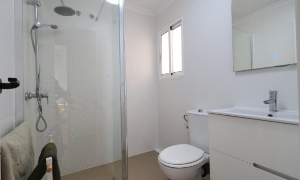 Resale - Duplex / Two-storey apartment - Orihuela Costa - La Zenia
