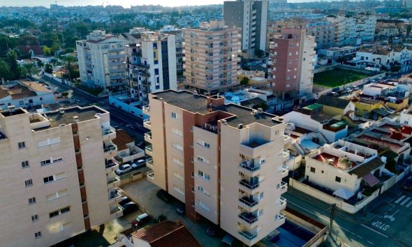 Resale - Apartment - Torrevieja