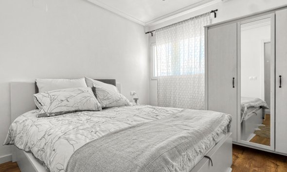 Resale - Apartment - Torrevieja