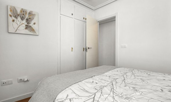 Resale - Apartment - Torrevieja