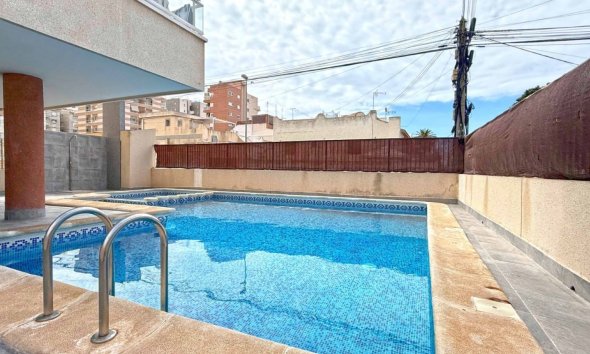 Resale - Apartment - Torrevieja