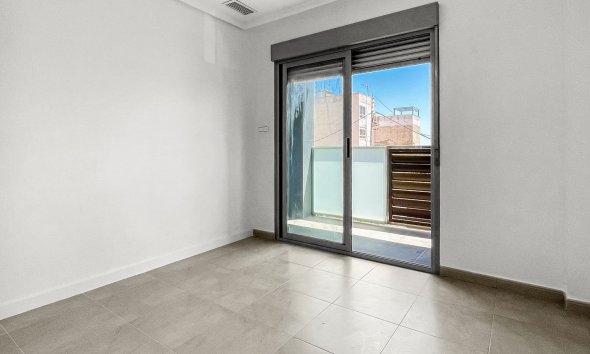 Reventa - Apartamento - Torrevieja - El Acequión - Los Náufragos