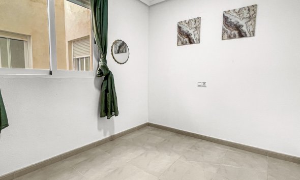 Reventa - Apartamento - Torrevieja - El Acequión - Los Náufragos