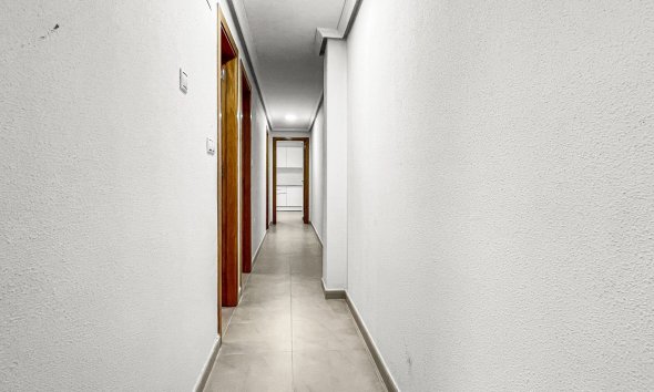 Reventa - Apartamento - Torrevieja - El Acequión - Los Náufragos