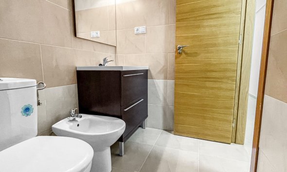 Reventa - Apartamento - Torrevieja - El Acequión - Los Náufragos