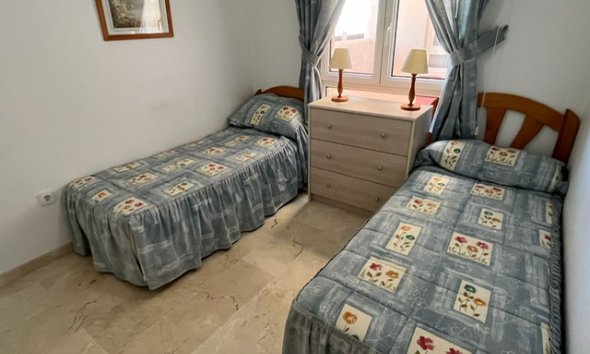 Resale - Apartment - Orihuela Costa - Playa Flamenca