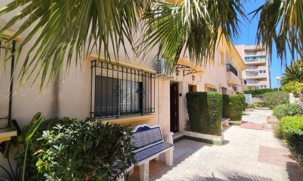 Rynek Wtórny - Dom szeregowy - Orihuela Costa - La Zenia
