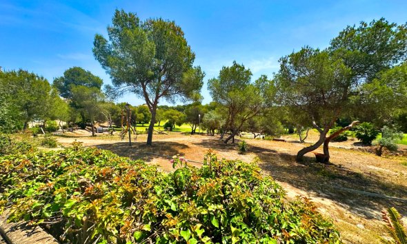Resale - Villa - Orihuela Costa - Las Ramblas