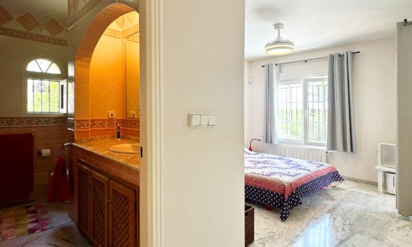 Resale - Villa - Orihuela Costa - Las Ramblas