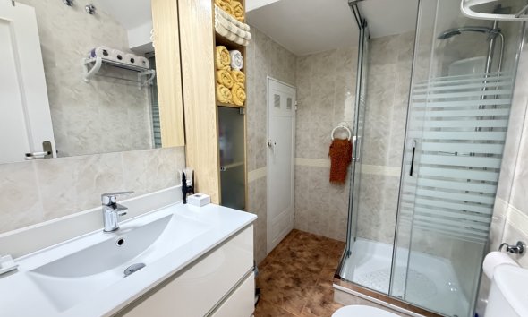 Resale - Terraced house / Townhouse - Orihuela Costa - La Zenia