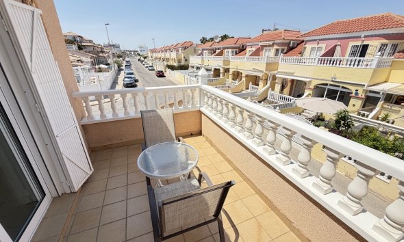 Resale - Terraced house / Townhouse - Orihuela Costa - La Zenia