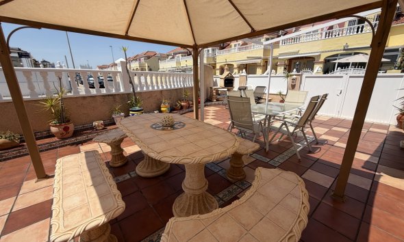 Resale - Terraced house / Townhouse - Orihuela Costa - La Zenia