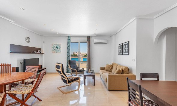 Resale - Apartment - Torrevieja - Estacion de autobuses
