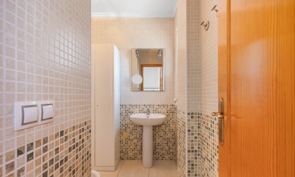 Resale - Apartment - Torrevieja - Estacion de autobuses