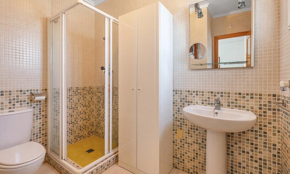 Resale - Apartment - Torrevieja - Estacion de autobuses
