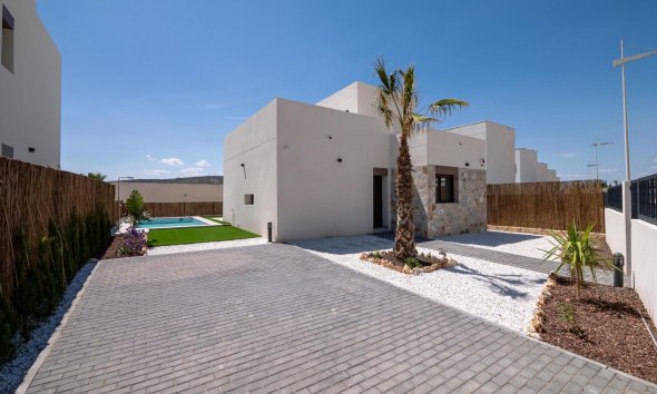Obra nueva - Villa - Algorfa