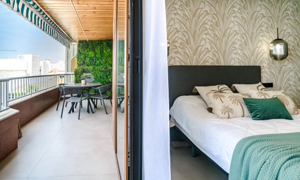 Resale - Apartment - Torrevieja - Acequion