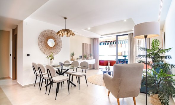 Resale - Apartment - Torrevieja - Acequion