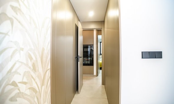 Resale - Apartment - Torrevieja - Acequion