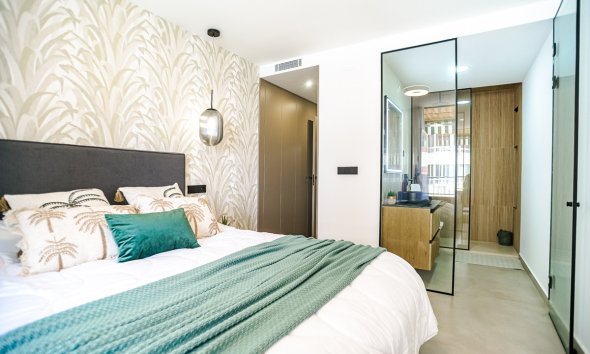 Resale - Apartment - Torrevieja - Acequion