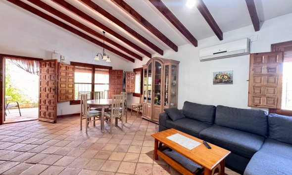 Resale - Villa - Orihuela Costa - Cabo Roig