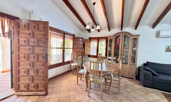 Resale - Villa - Orihuela Costa - Cabo Roig