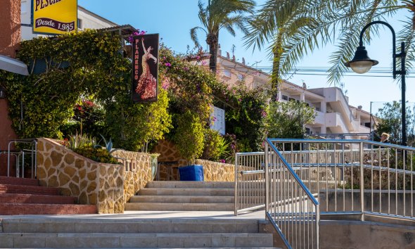 Resale - Terraced house / Townhouse - Pilar de la Horadada - Mil Palmeras
