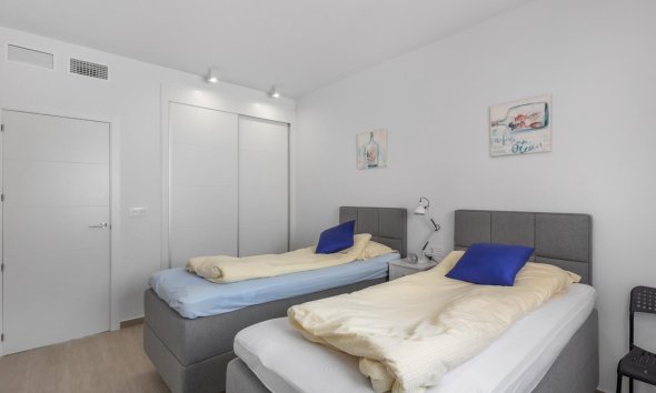 Reventa - Apartamento - Torrevieja - Los Frutales