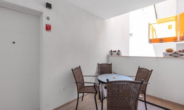 Reventa - Apartamento - Torrevieja - Los Frutales