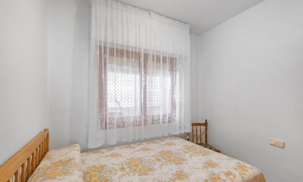 Resale - Apartment - Torrevieja - Estacion de autobuses