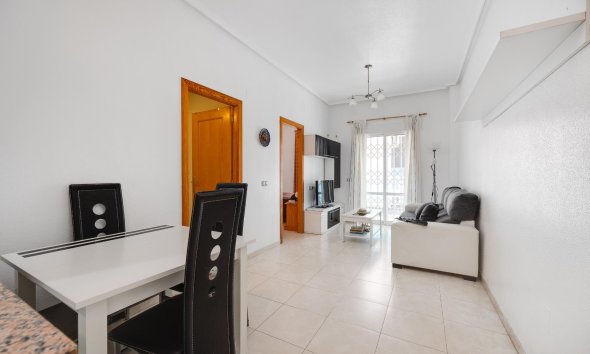 Resale - Apartment - Torrevieja - Playa del Cura