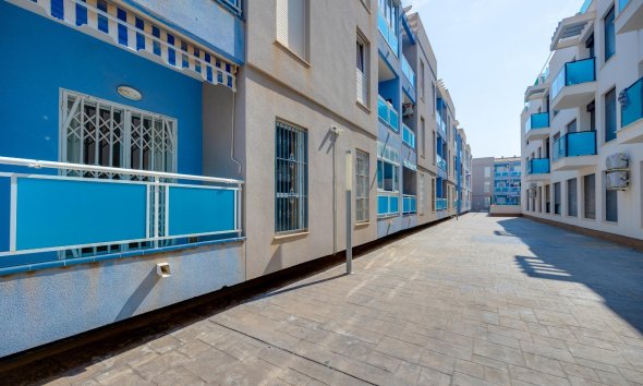 Resale - Apartment - Torrevieja - Playa del Cura