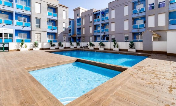 Resale - Apartment - Torrevieja - Playa del Cura