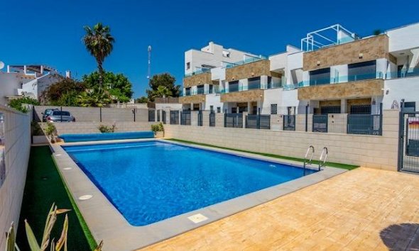 Resale - Terraced house / Townhouse - Orihuela Costa - Las Filipinas