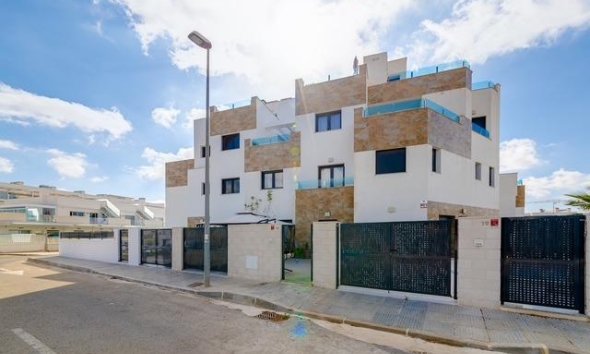 Resale - Terraced house / Townhouse - Orihuela Costa - Las Filipinas
